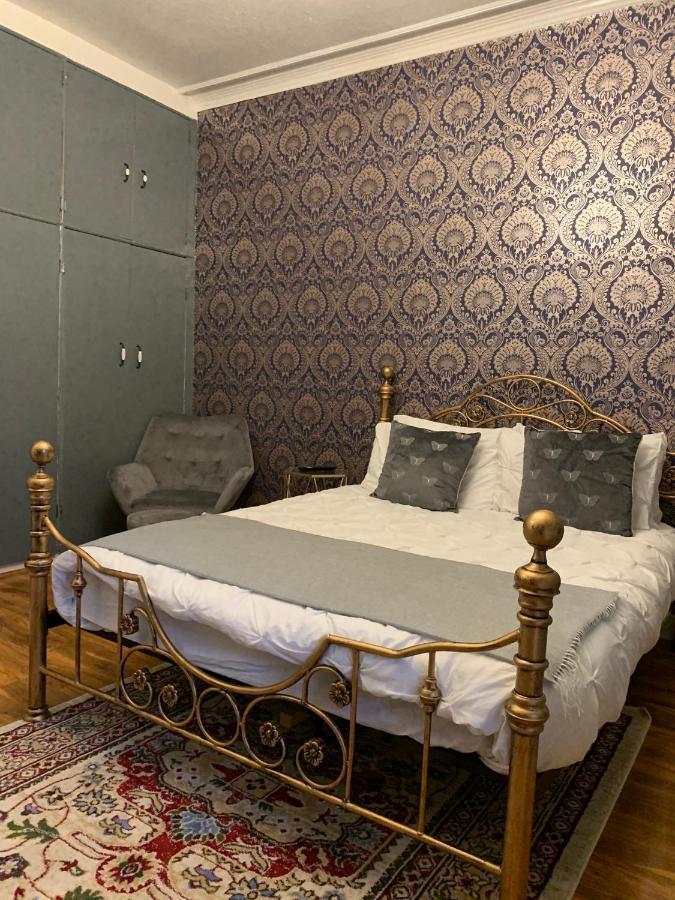 Glamours Stylish Victorian Apartment Near City Centre 爱丁堡 外观 照片