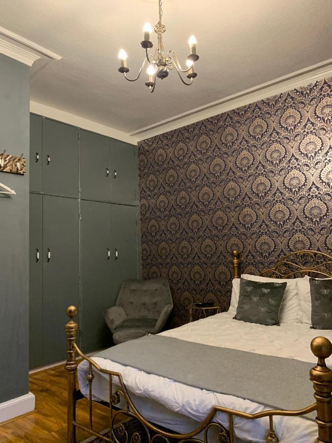 Glamours Stylish Victorian Apartment Near City Centre 爱丁堡 外观 照片